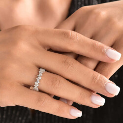 1.10 ct.Baguette Eternity Diamond Ring - 3