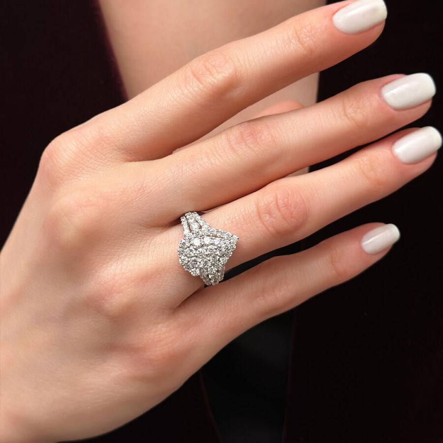 2.27 Carat Design Diamond Ring - 2