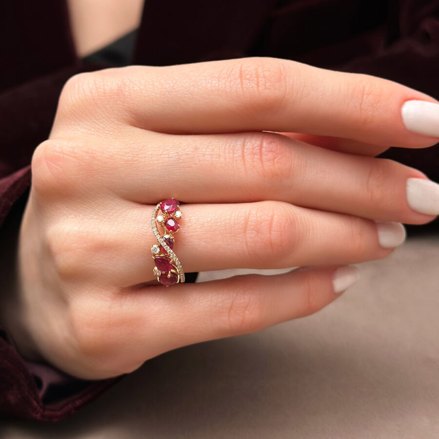 2.29 Carat Ruby Diamond Ring - 2