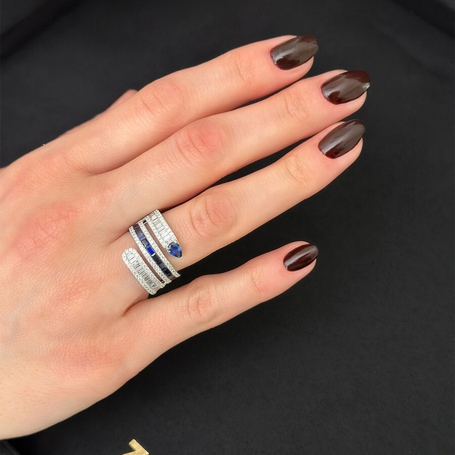 2.55 Carat Sapphire Diamond Ring - 1