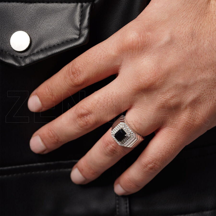 2.56 ct.Onyx Diamond Silver Man Ring - 1
