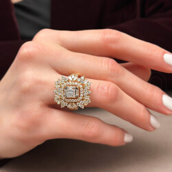 2.61 ct.Baguette Diamond Ring - 4