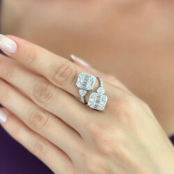 2.63 Carat Baguette Diamond Ring - 2