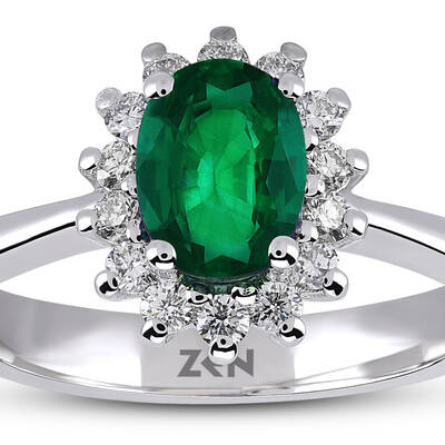 0.96 ct.Emerald Diamond Ring - 2
