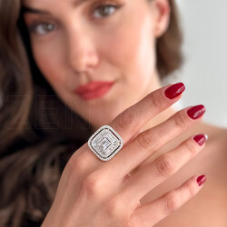 2.93 Carat Baguette Diamond Ring - 2