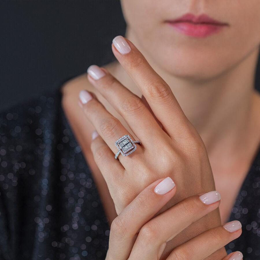 1.10 Carat Baguette Diamond Ring - 1