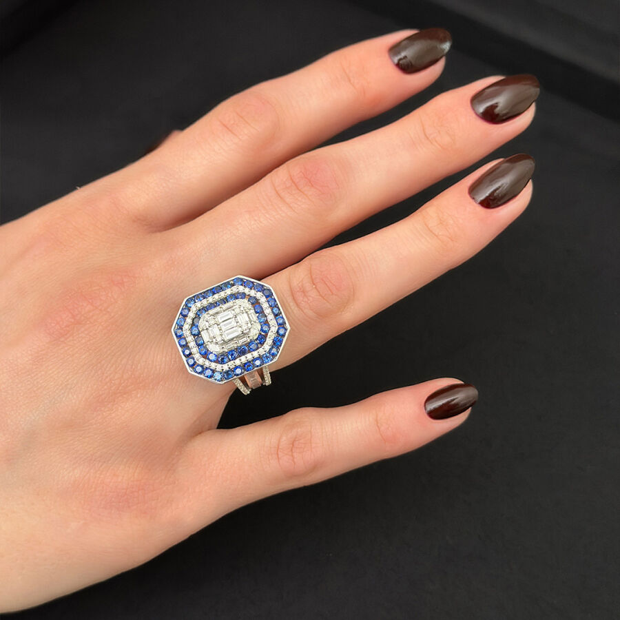 3.09 Carat Sapphire Diamond Ring - 2