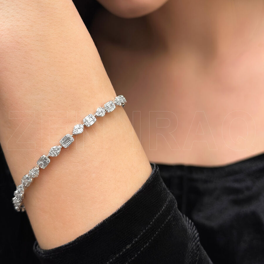 3.15 ct.Baguette Diamond Bracelet - 1