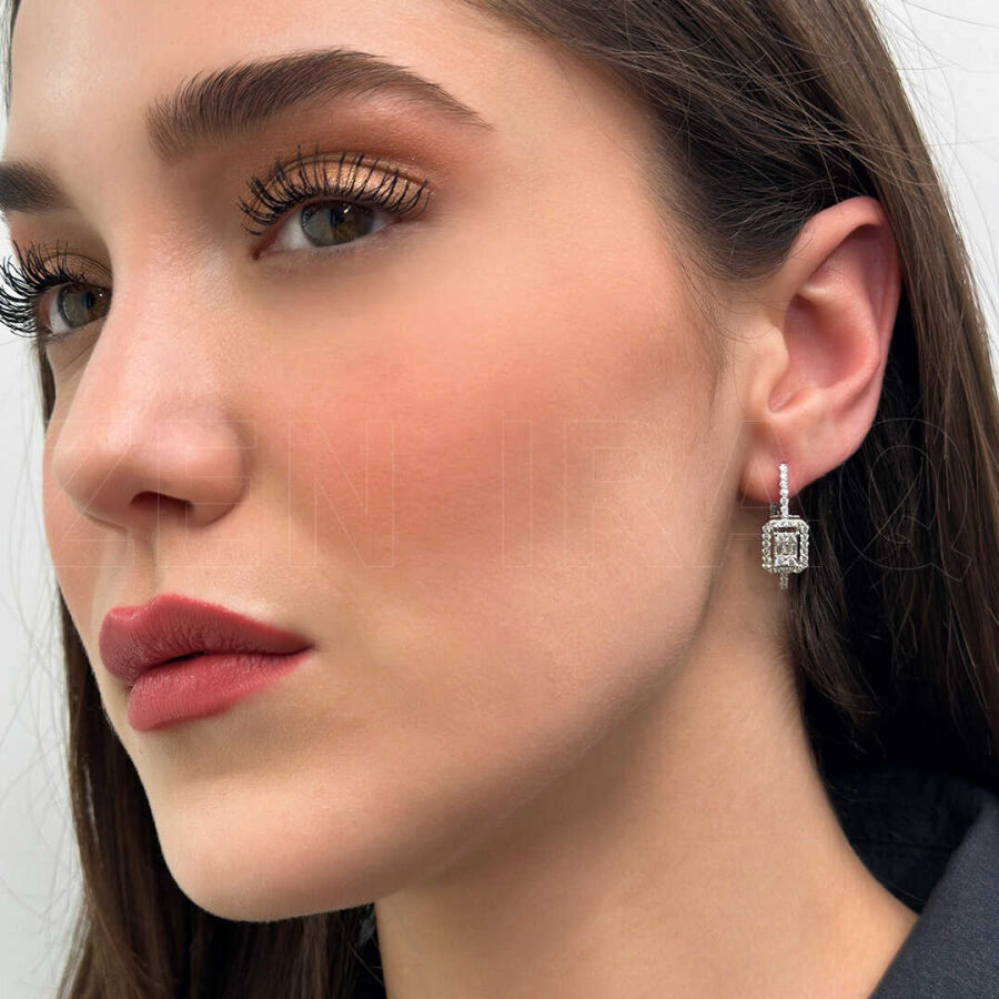 1.01 ct.Baguette Diamond Earring - 3