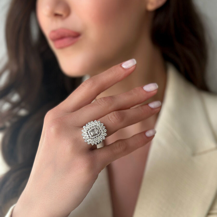 3.25 Carat Baguette Diamond Ring - 1