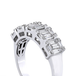 0.59 ct.Baguette Diamond Ring - 4