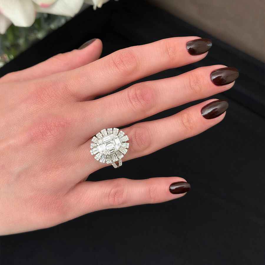 2.37 Carat Baguette Diamond Ring - 1