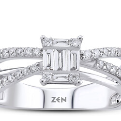 0.39 Carat Baguette Diamond Ring - 2