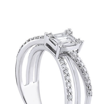 0.39 Carat Baguette Diamond Ring - 4