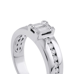 0.44 ct.Baguette Diamond Ring - 4