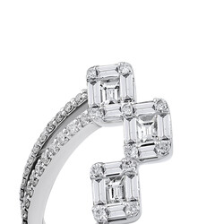 0.64 ct.Baguette Diamond Ring - 2