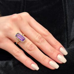 3.31 Carat Amethyst Diamond Ring - 2