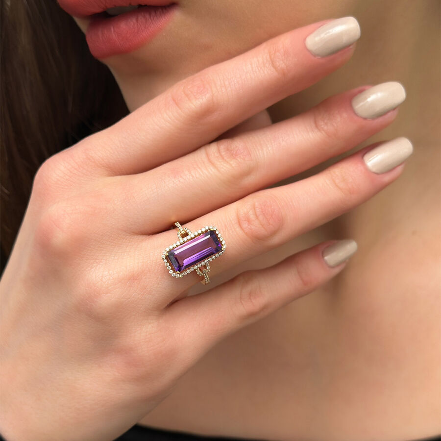 3.31 Carat Amethyst Diamond Ring - 1