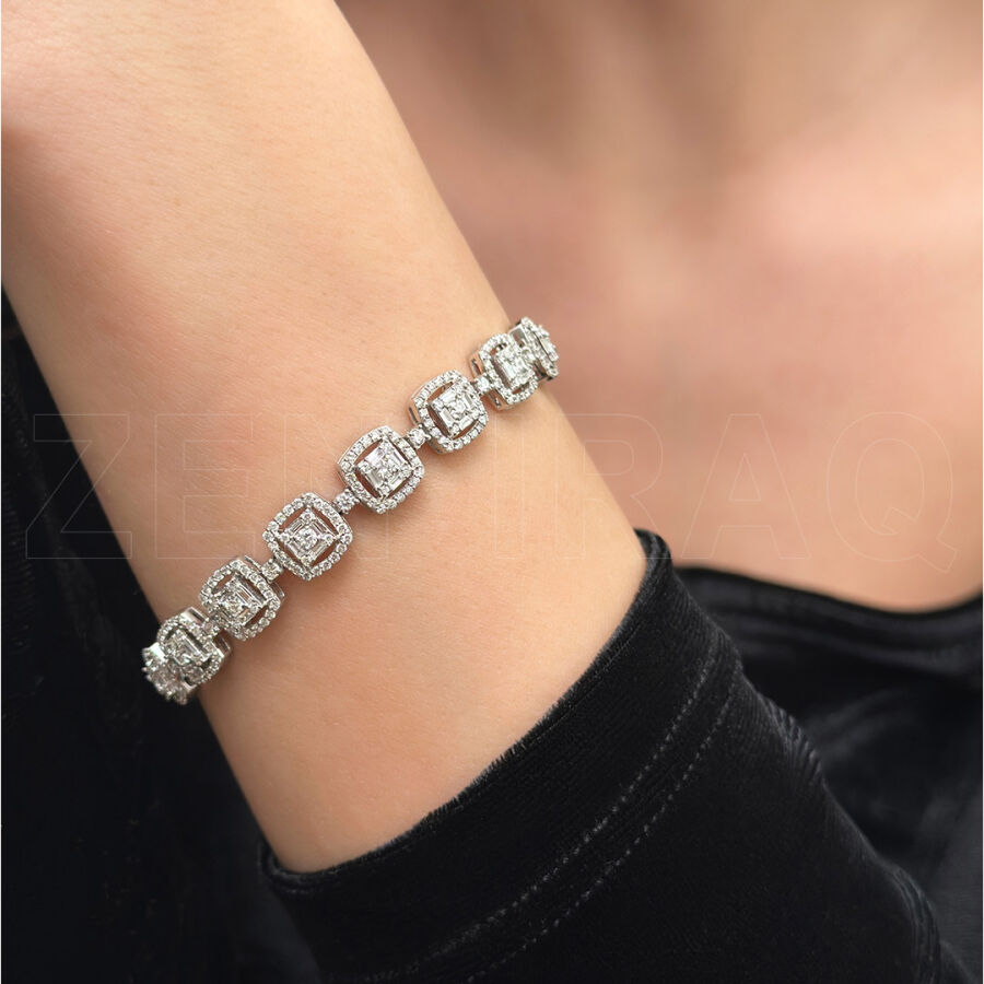 4.20 ct.Baguette Diamond Bracelet - 2