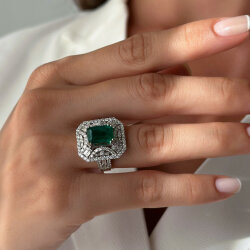 5.41 Carat Emerald Diamond Ring - 3