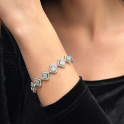 5.67 ct.Baguette Diamond Bracelet - 3