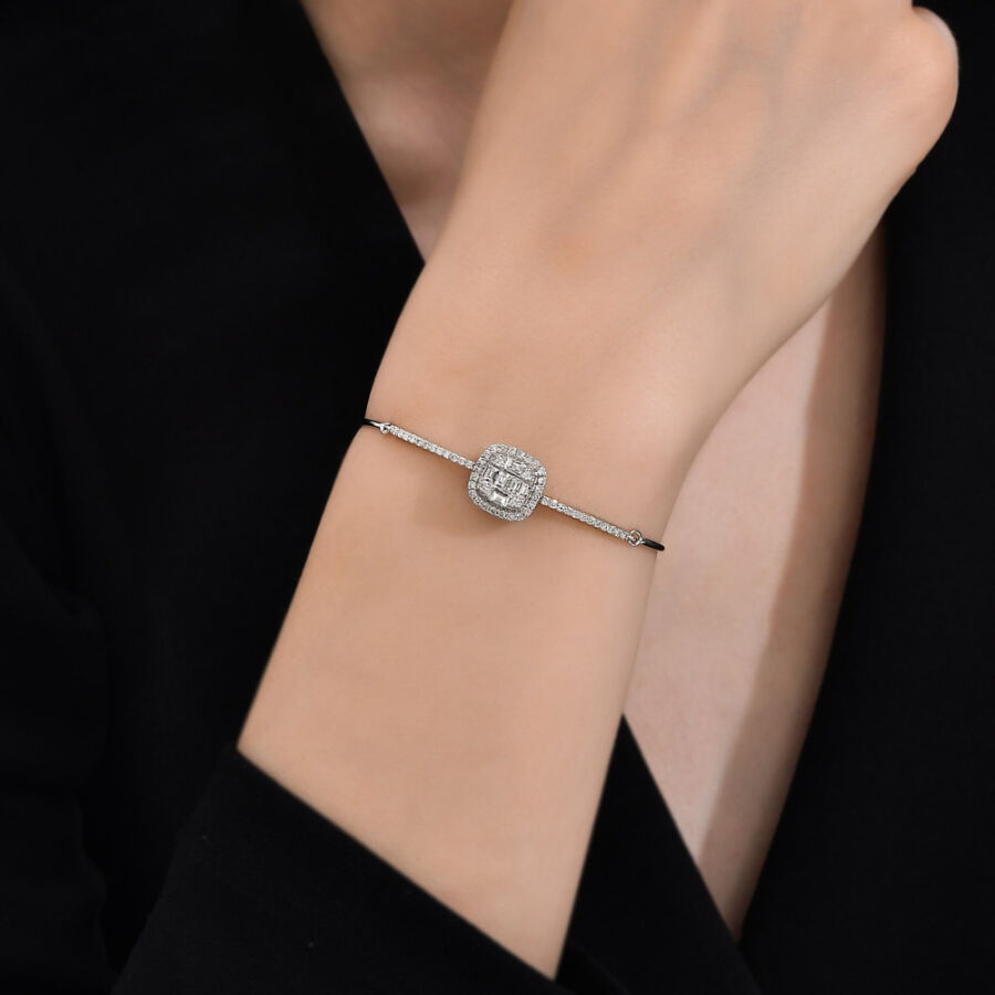 0.95 ct.Baguette Diamond Bracelet - 1