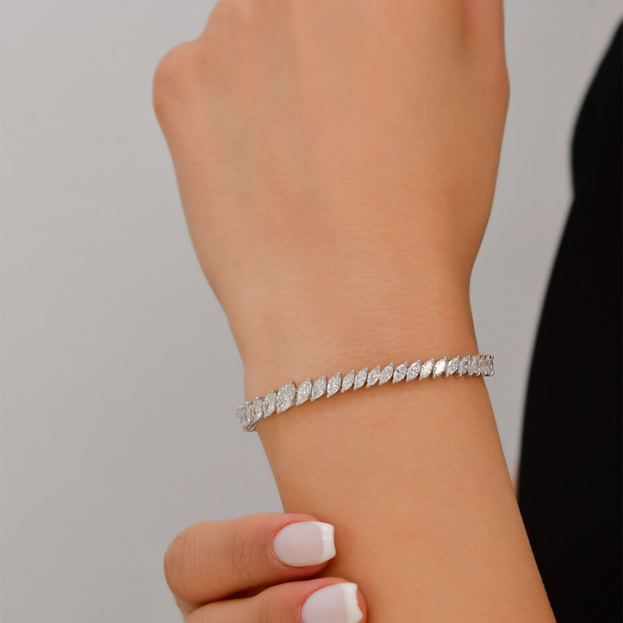 5.95 ct.Diamond Bracelet - 1
