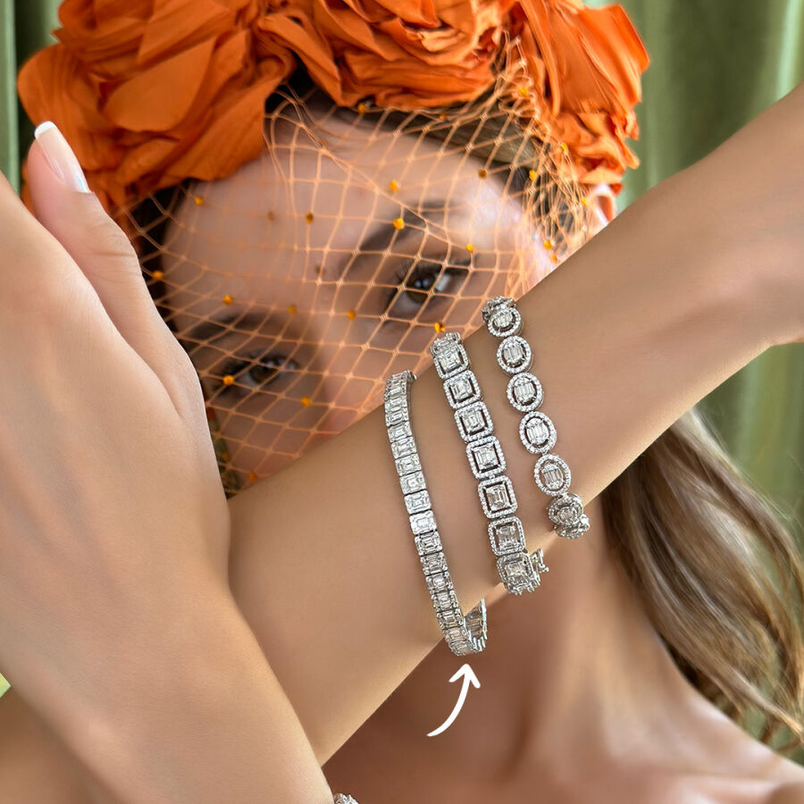 6.84 Carat Baguette Diamond Bracelet - 1