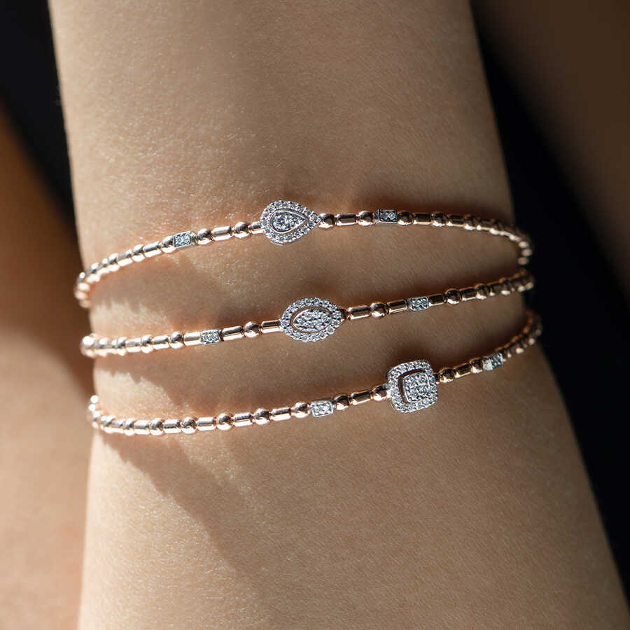 Dainty hot sale diamond bracelet