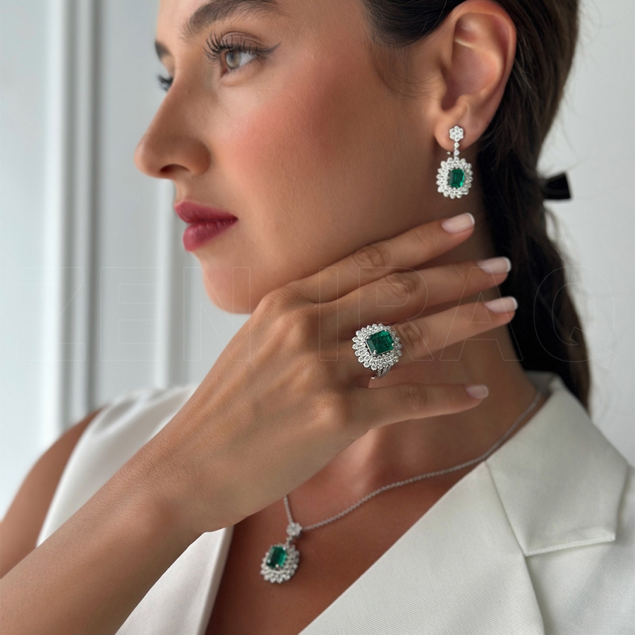 هاف سيت ألماس مع حجر الزمرد