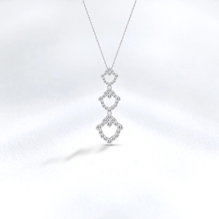 قلادة مرصّعة بالألماس - Zen Diamond