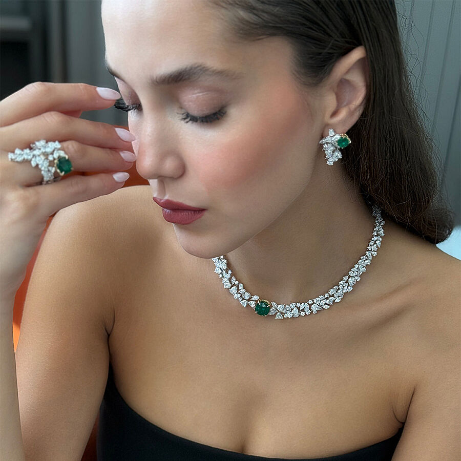 Emerald Diamond Set - 6