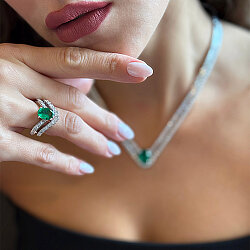 Emerald Diamond Set - 6